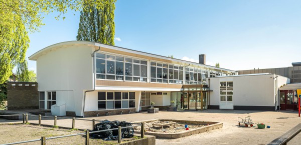 BBE-_pho7037-hdr-Boaz-Jachinschool-Elspeet-LR-18